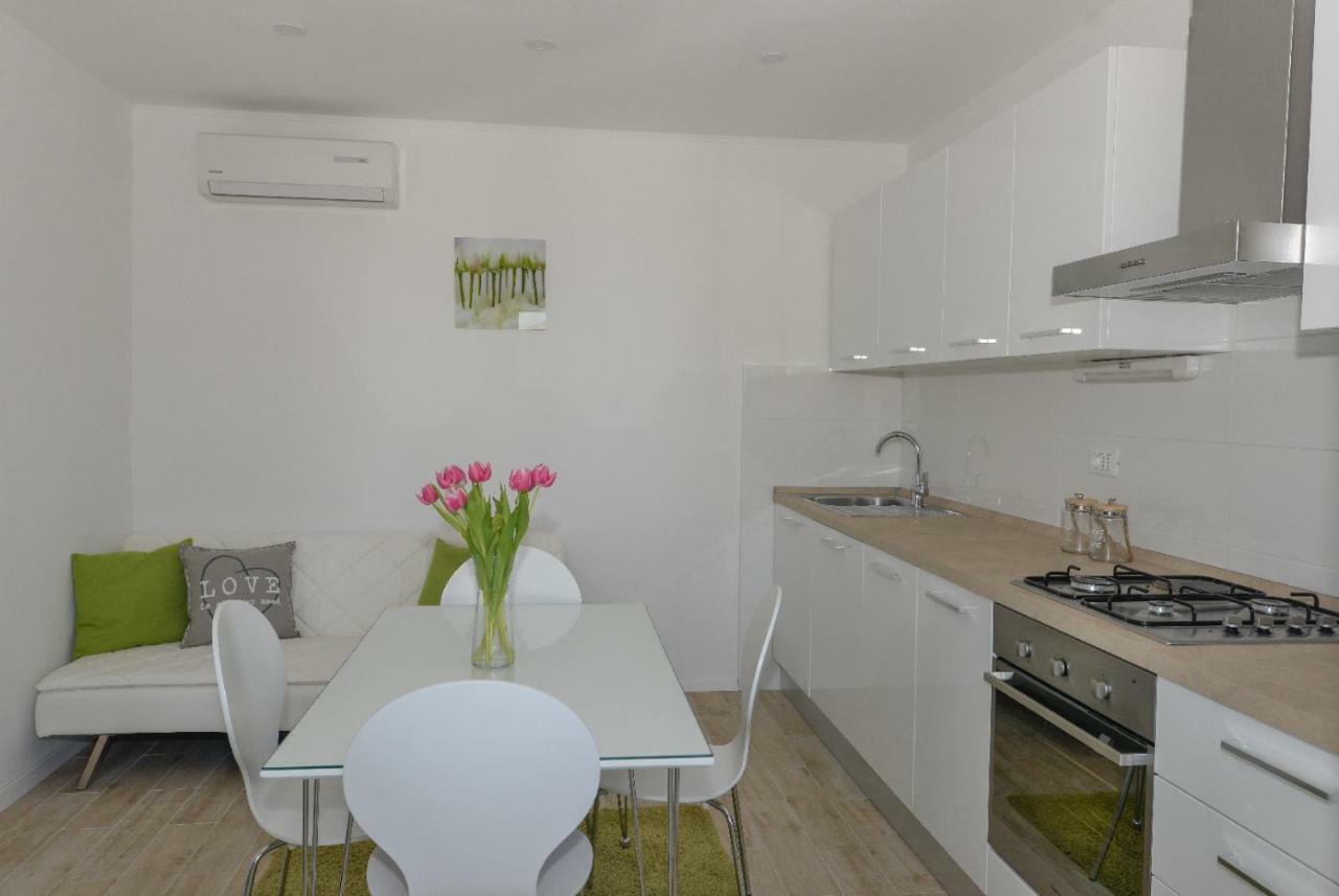 Villa Jelena Makarska Esterno foto