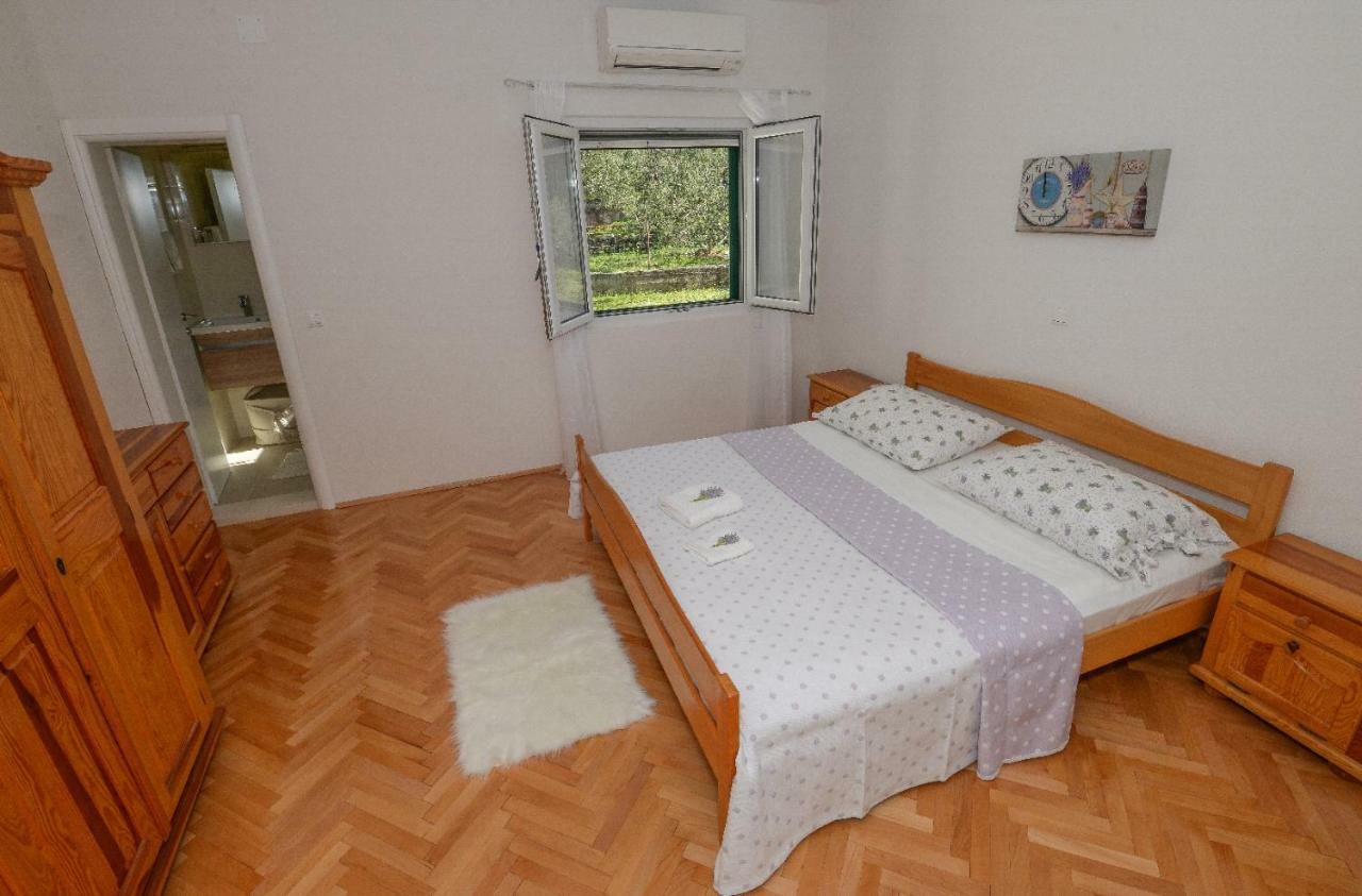 Villa Jelena Makarska Esterno foto